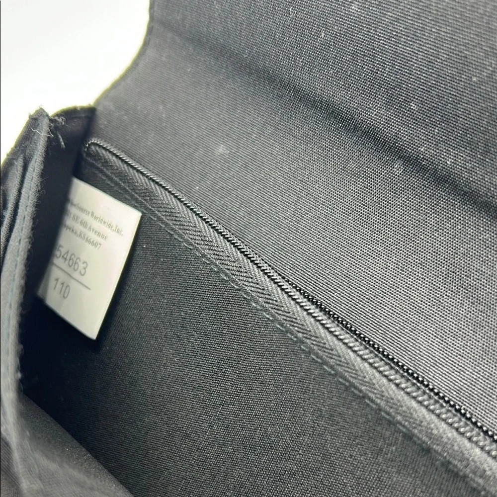 Women's Trifold Wallet Clutch Black with Silver & Stitch‎ Details Casual
